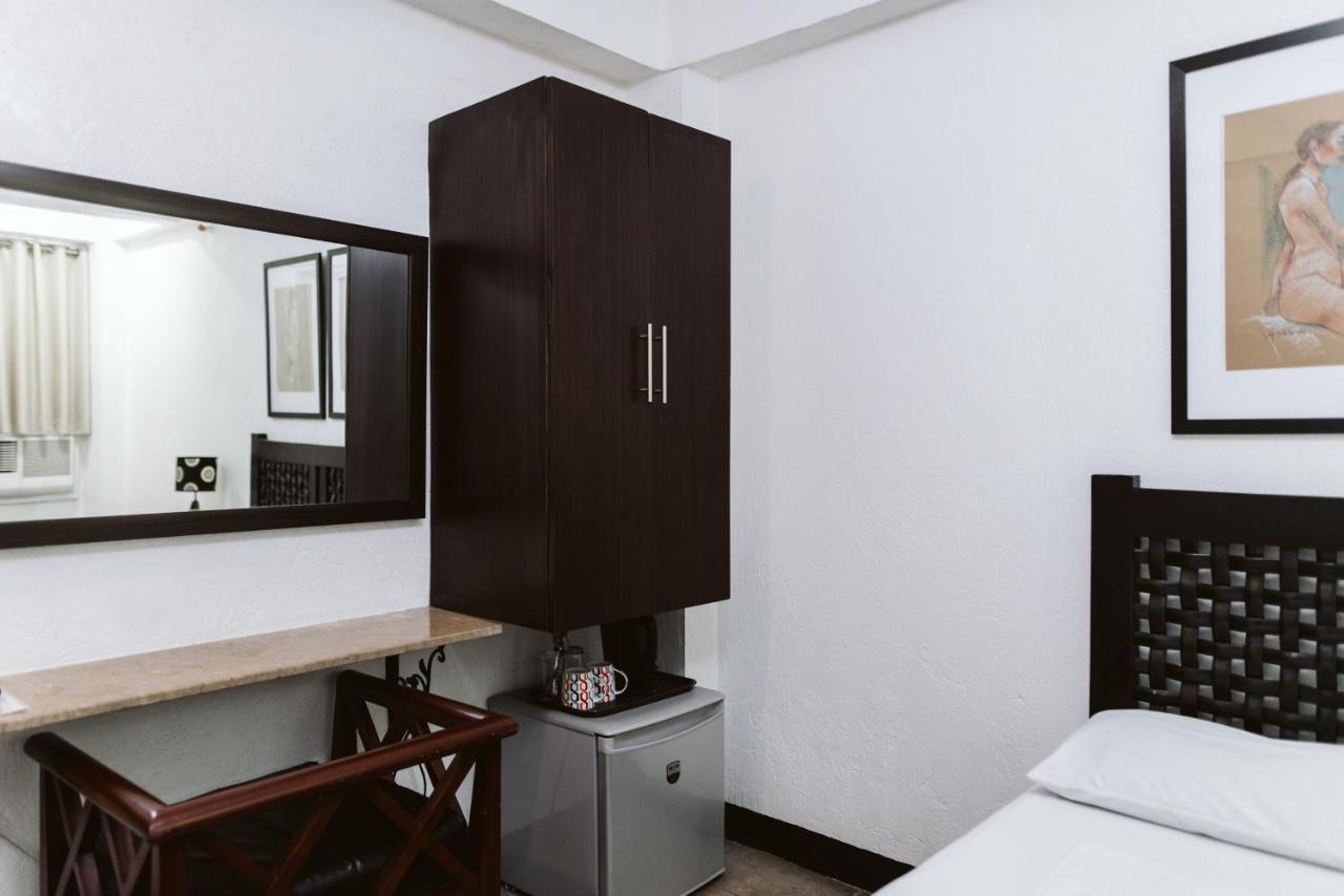 San Agustin Residences Makati City Exterior foto